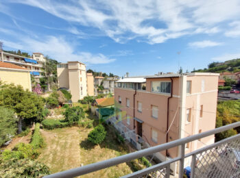 MOLTO LUMINOSO – Appartamento Bilocale a Sanremo