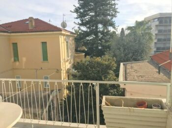 ZONA PORTO SOLE – Appartamento Trilocale a Sanremo